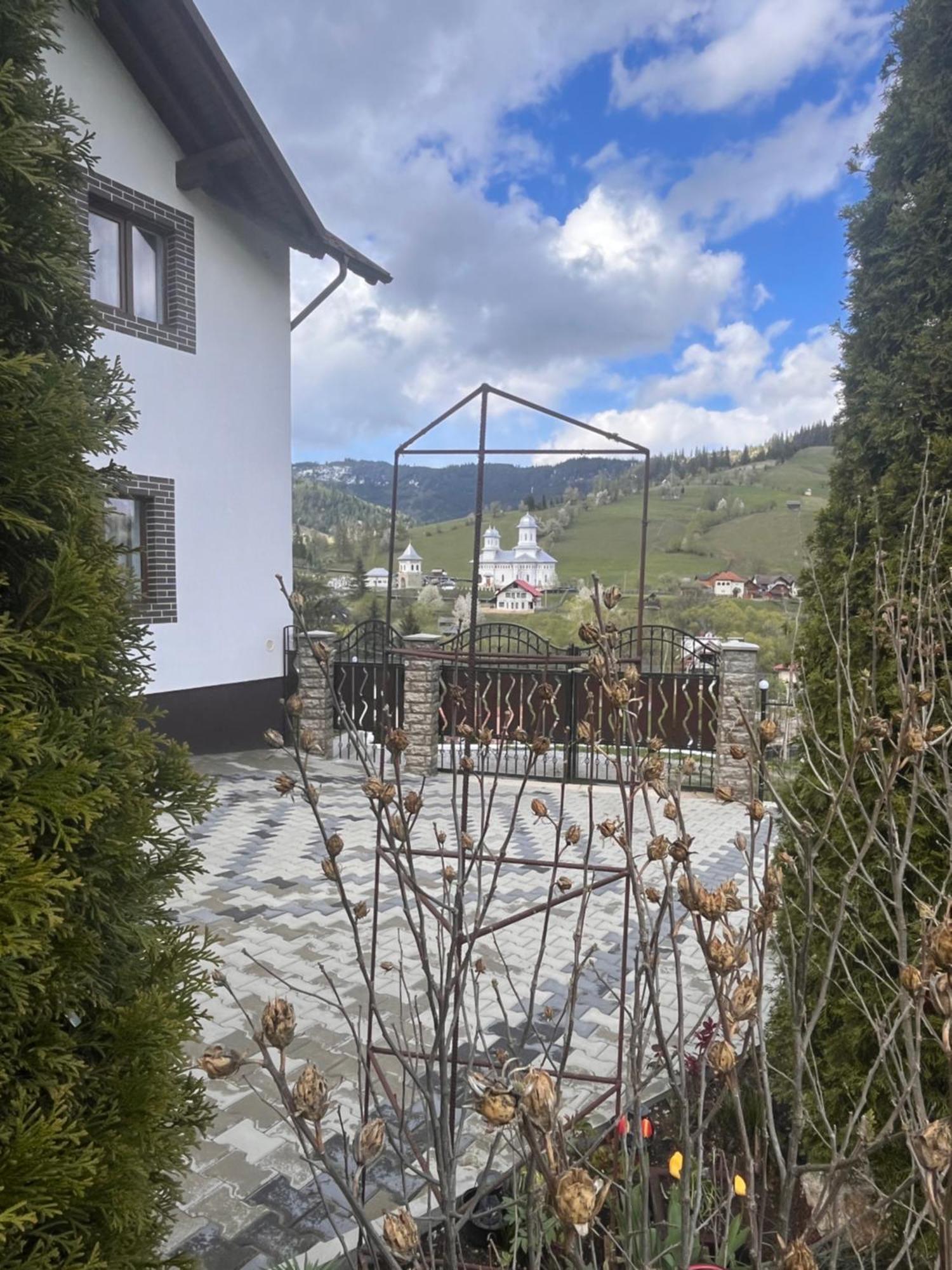 Casa De Pe Deal Sadova  Dış mekan fotoğraf